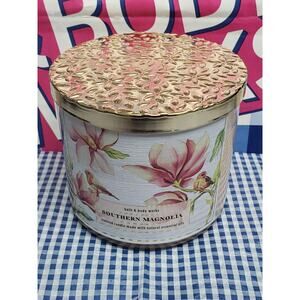 BBW Southern Magnolia Large 3 Wick Candle Home Fragrance Decor
